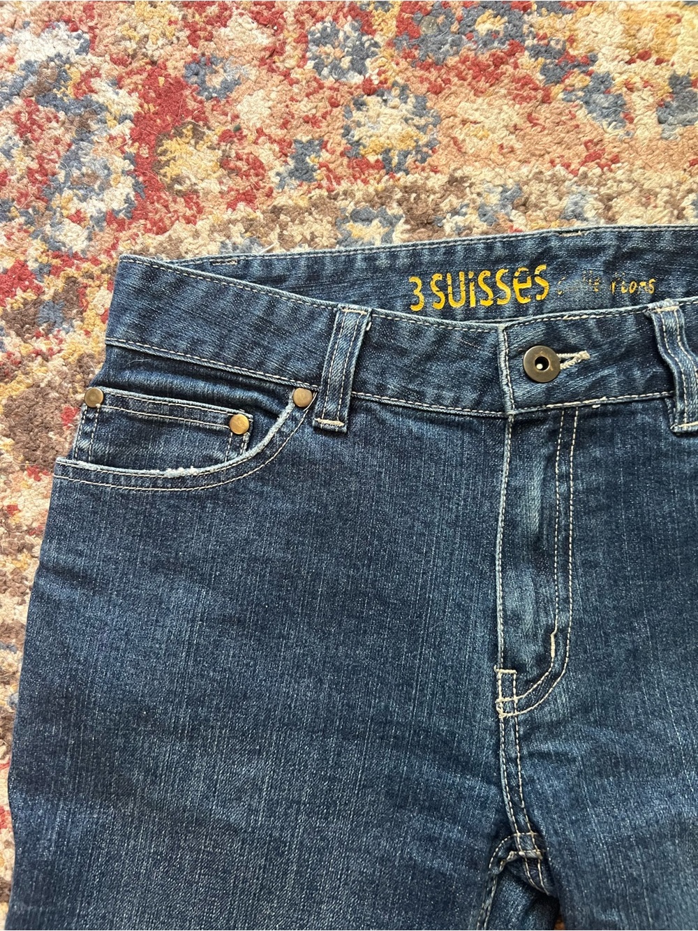 Mid Rise Boot Cut Jeans with Embroidered Back Pockets - Picture 3 of 6